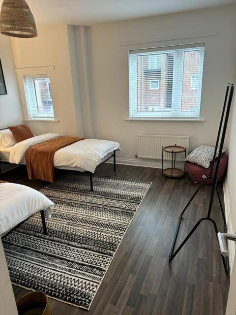 Modern Twin Room Near Ancoats & Etihad Stadium Манчестър Екстериор снимка